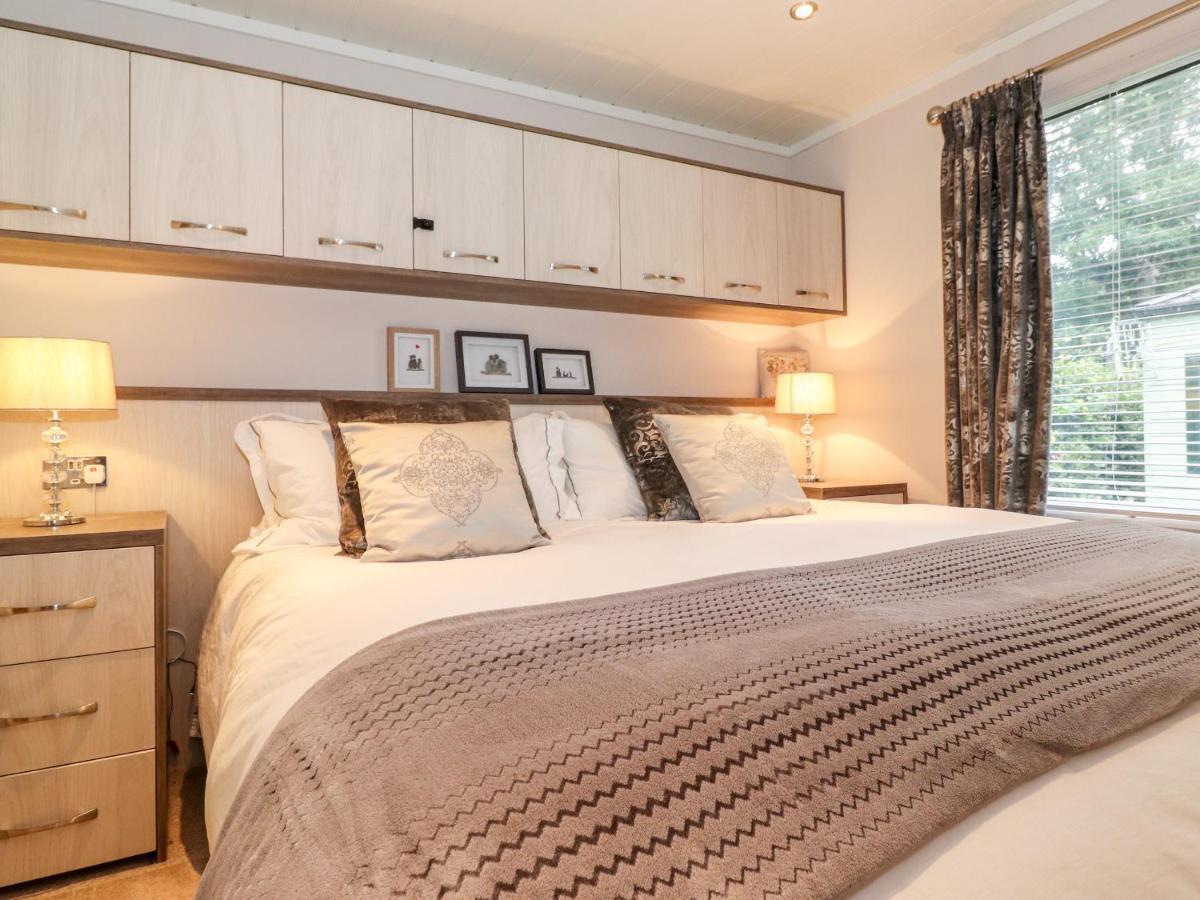 Loubi'S Lakeside Lodge Windermere Eksteriør bilde
