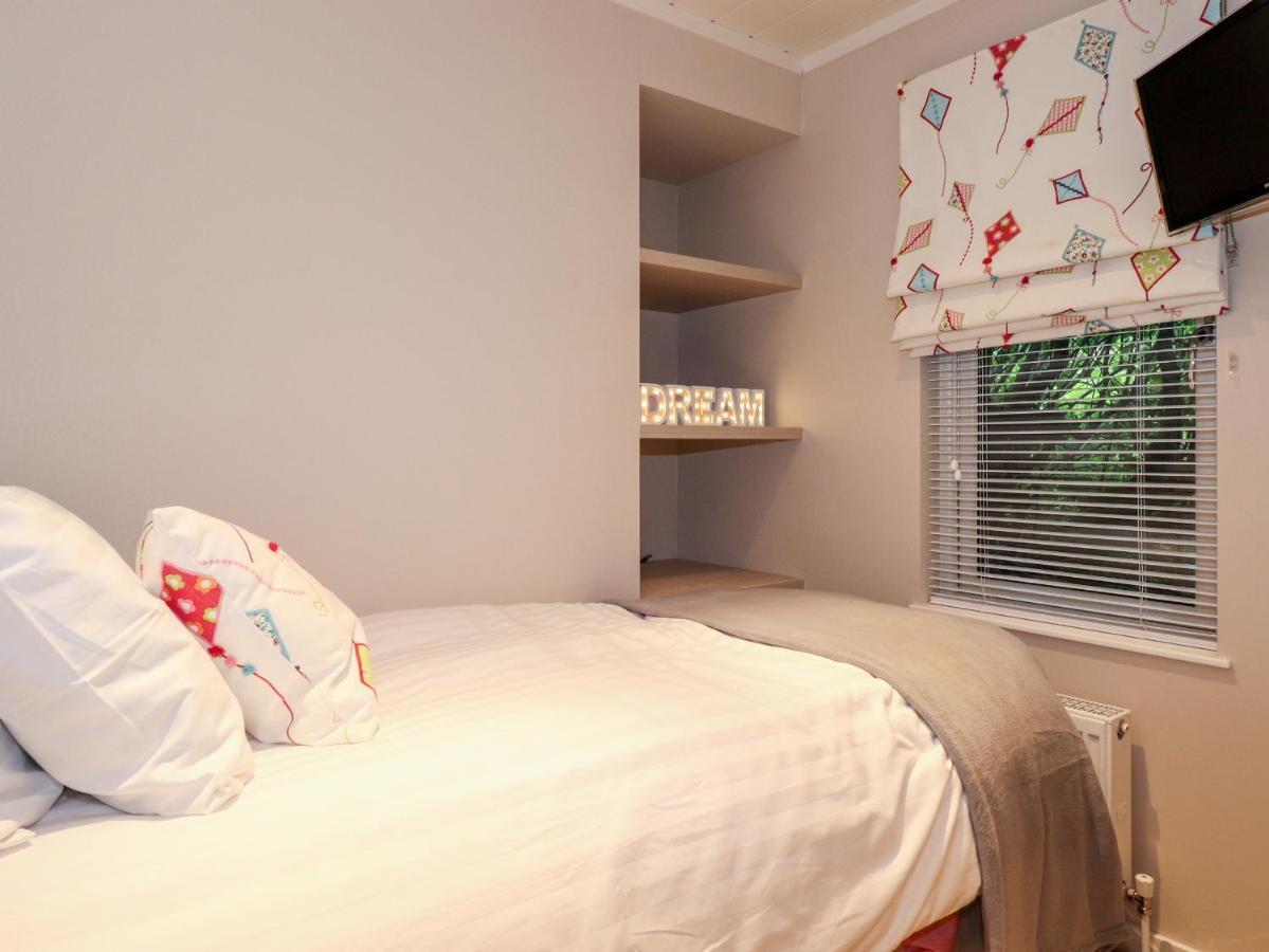 Loubi'S Lakeside Lodge Windermere Eksteriør bilde